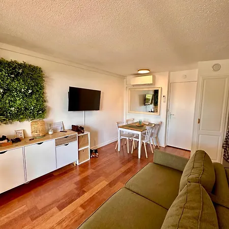 Appartement Avec Jardin Clos Classe Premium Piscine Chauffee * Saint-Raphaël