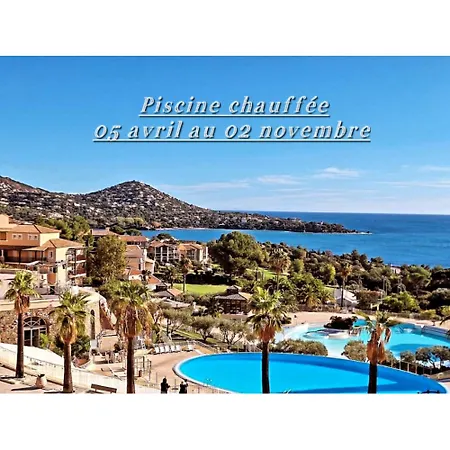 Appartement Avec Jardin Clos Classe Premium Piscine Chauffee